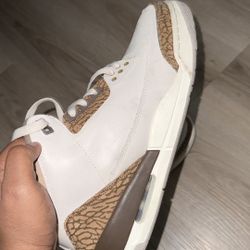 JORDAN 3 RETRO PALOMINO SIZE 11 Men’s 