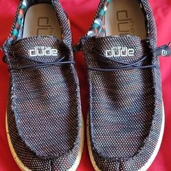 Hey Dude Wally size 13