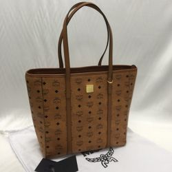 MCM Aren Top-Zip Shopper in Visetos Size Medium