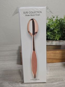 ARTIS ELITE COLLECTION ROSE GOLD FINISH OVAL 7 BRUSH