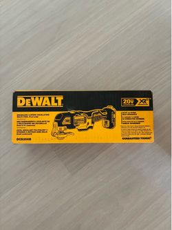 DEWALT XR 20-volt Max Cordless Brushless Variable speed 4 -Piece Oscillating Multi-Tool (Battery Not Included)