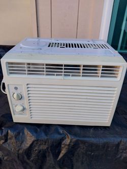 5,000 BTU WINDOW AIR CONDITIONER