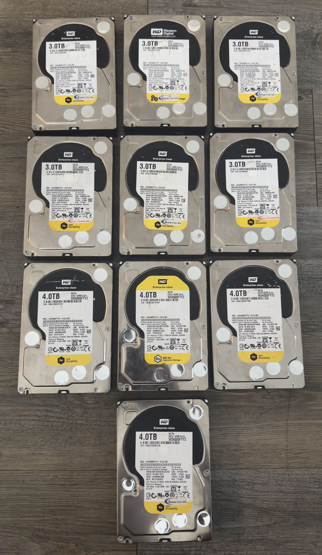 YellowWestern Digital 4TB Enterprise 3.5" SATA HDD WD4000FYYZ Datacenter Storage / Western Digital 3TB 7.2K 6Gb/s 3.5" 64MB SATA HDD WD3000FYYZ Hard D