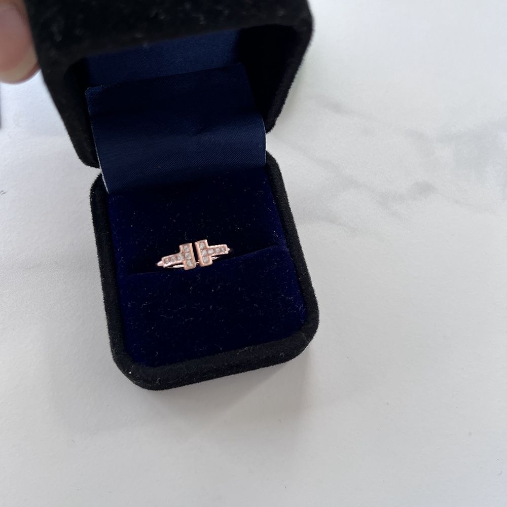 T Wire Ring 18k Rose Gold Diamond