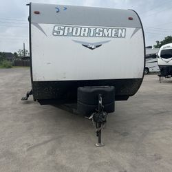 Sportsman 26 Ft Bunk