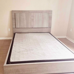 This wood looks real in the lights