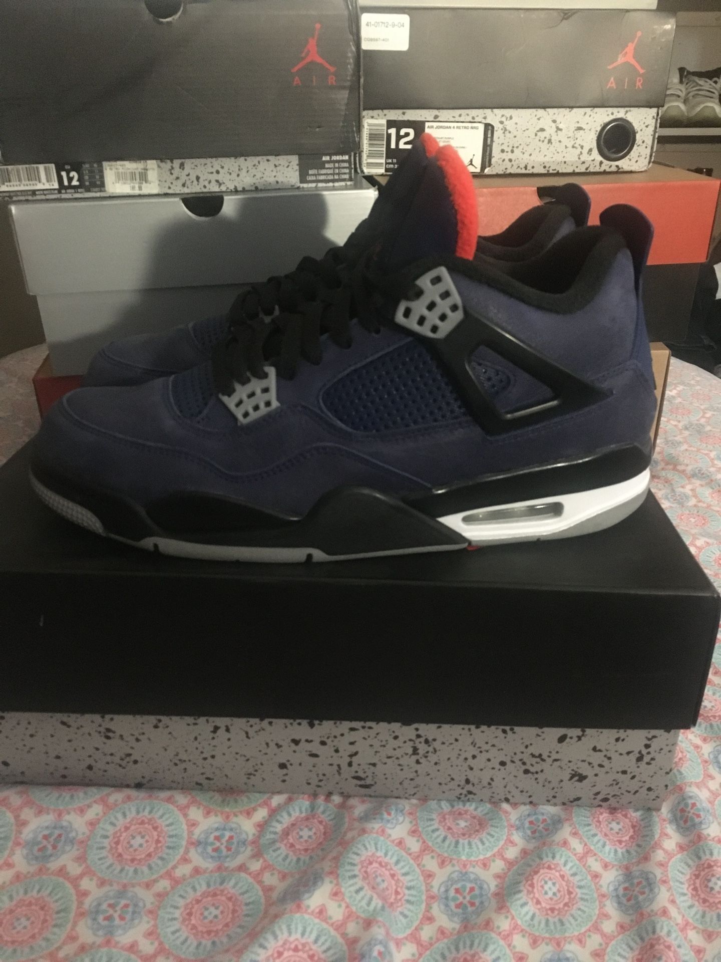 Jordan 4 “winter” Size 12m