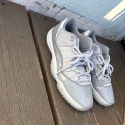 Jordan 11 Cool Grey 