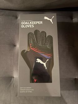 Puma goalie gloves size 8