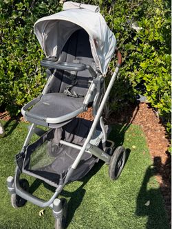 UPPAbaby Vista Stroller – Bryce (White Marl) – Excellent Condition