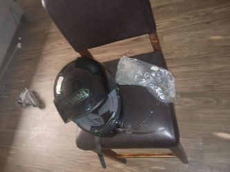 Snoei motorcycle helmet with clear visor