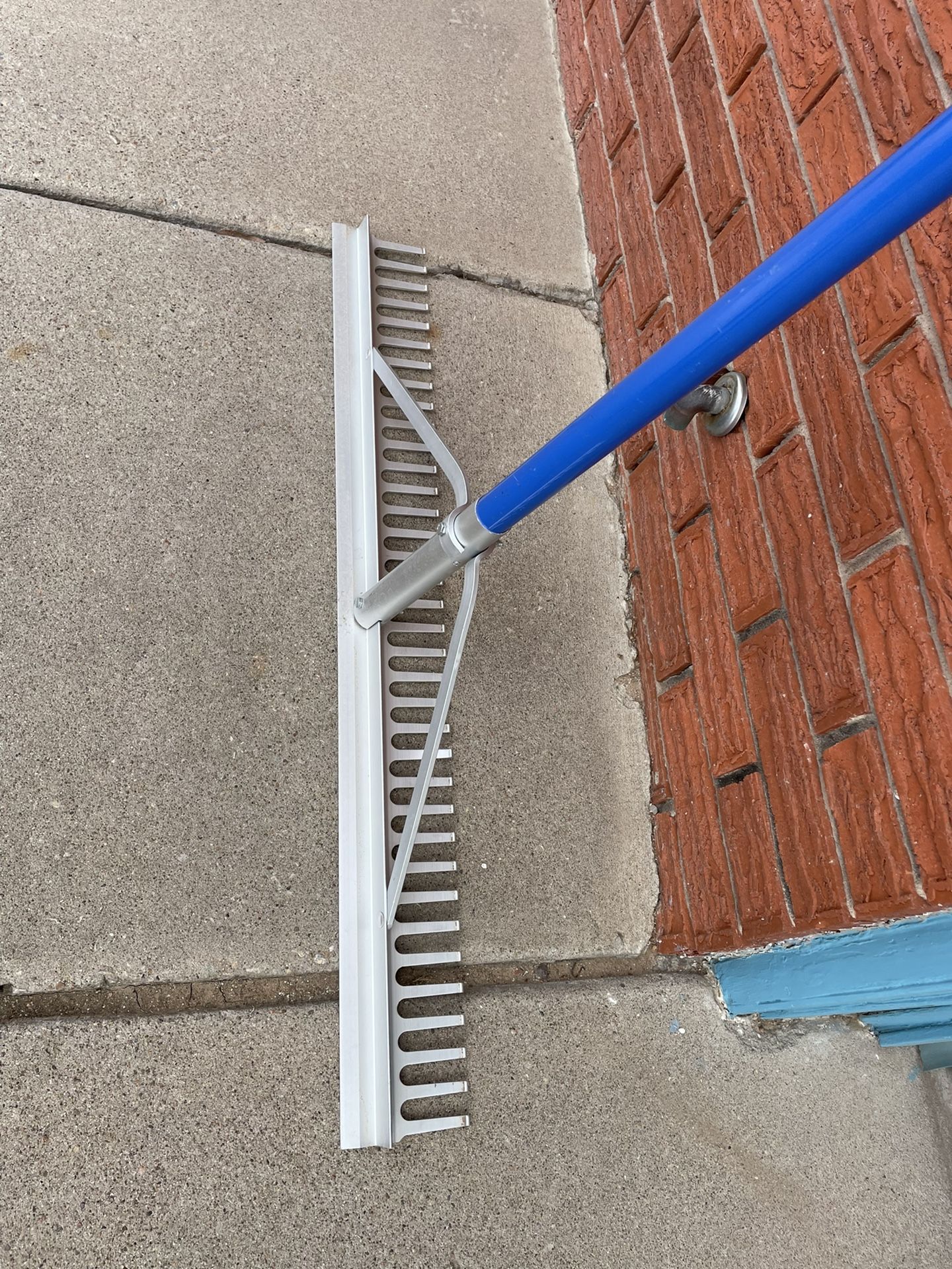 Kobalt Rake For Leveling