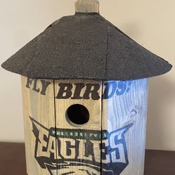 Fly birds Homemade Eagles Birdhouse