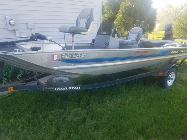 1996 bass tracker