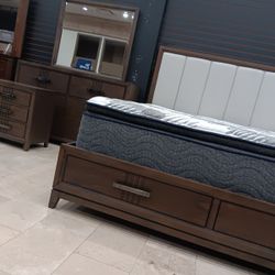 GORGEOUS STORAGE BED KING SIZED! HUGE SAVINGS ON THE SET! 