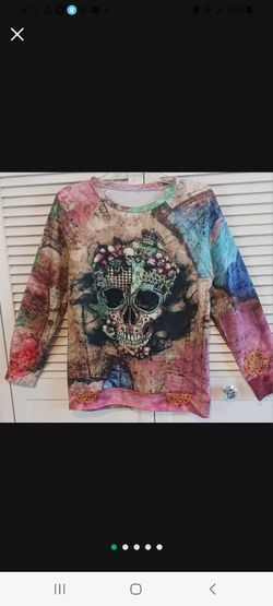 Like-New ● Skull Print Pullover ● $23 OBO ● Address listed in Post