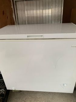 7 cu chest Freezer in good condition for sale