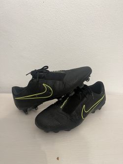 Nike Phantom VNM Elite Soccer Cleats US Size 9.5