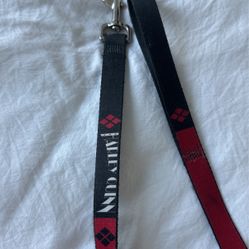 Harley Quinn, dog leash