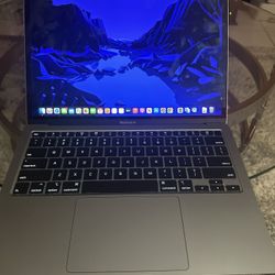 MacBook Air  2020