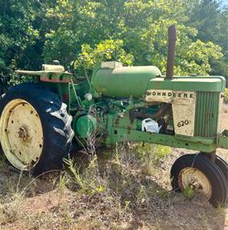 John Deere 620