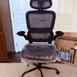 NEW ERGONOMIC OFFICE CHAIR