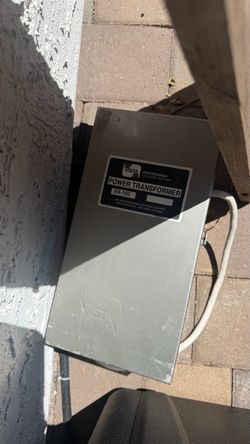Transformer for landscape lights
