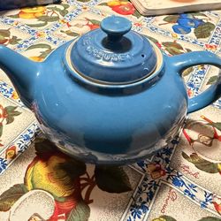 Le Creuset Tea Pot Blue