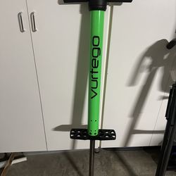 Vurtego Medium Air Powered Pogo Stick - V4 Pro Green