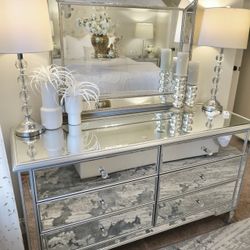 Mirrored dresser 