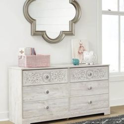 Six Drawer Dresser (Brand New / Defect)