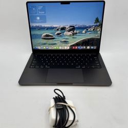 2025 Apple MacBook Pro 14" M5 16 GB RAM 1 TB SSD Space Black