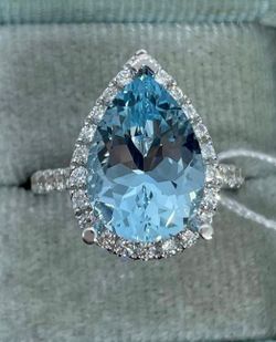 3.69ctw Genuine Aquamarine and Diamond Engagement/ Wedding Ring. 18K White Gold. Size 7.