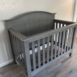 GRAY MODERN CRIB 