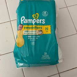 Free  Pampers Diapers - Newborn