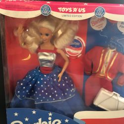 Barbie for President Gift Set 1991