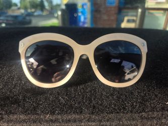 1. 
	• Salvatore Ferragamo SF675S Sunglasses - Snow White / Black Tortoise 55mm”