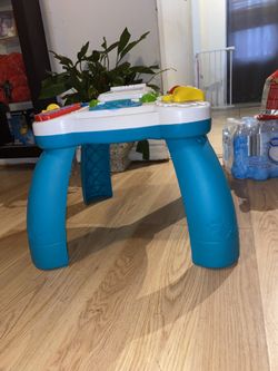 Infant Leapfrog Musical Table