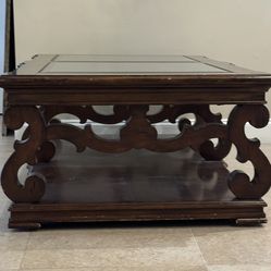 Cocktail Table And End Table