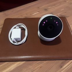 Google Nest Indoor Outdoor Wireless Security Camera 