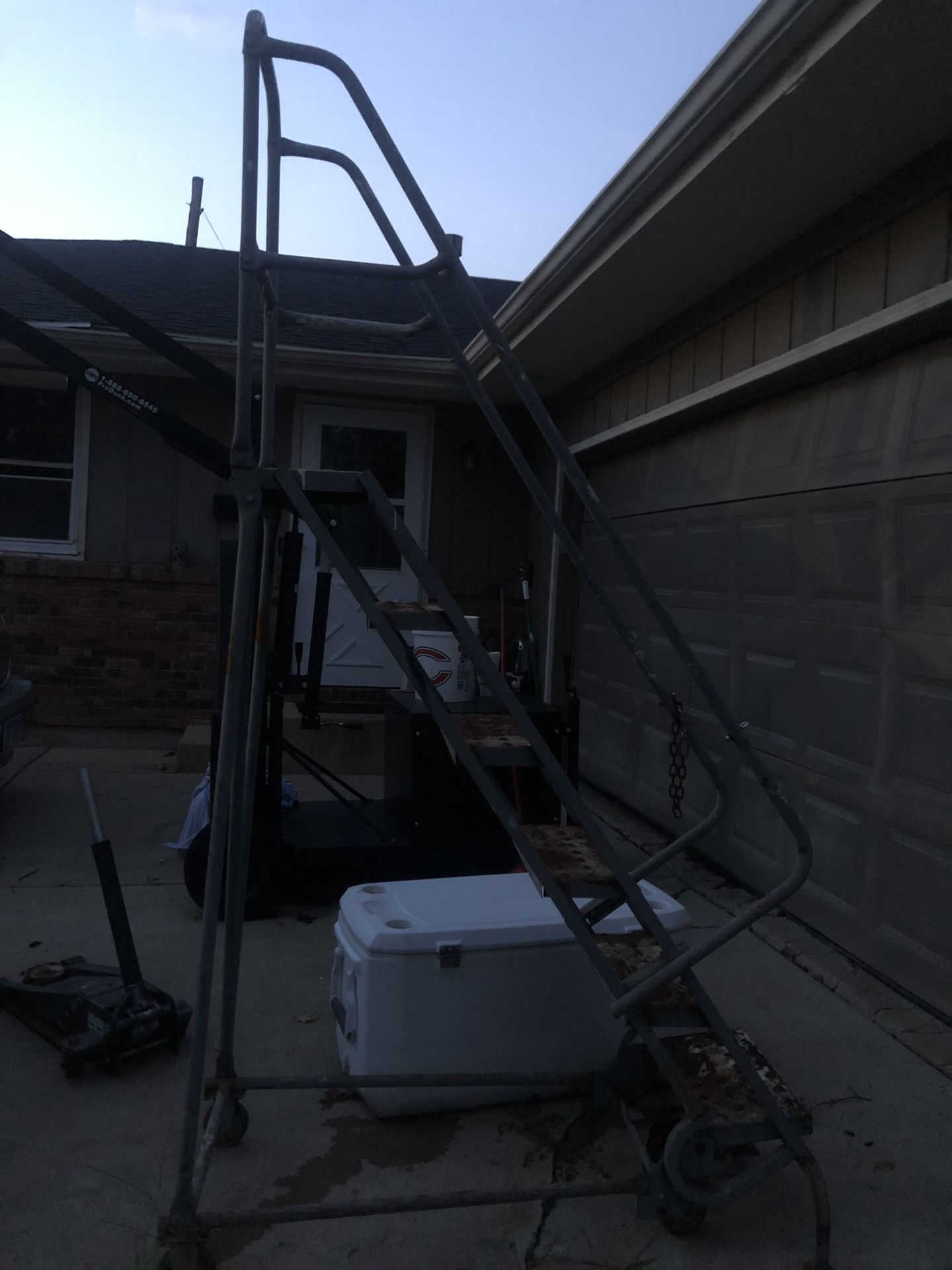 8ft Roiling Ladder Stairs