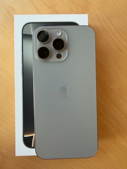 iPhone 16 Pro Max 1 TB Natural Titanium