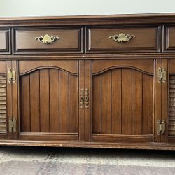 Magnavox Console Stereo