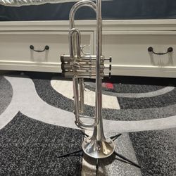 Trompet Alegro YTR5335 H