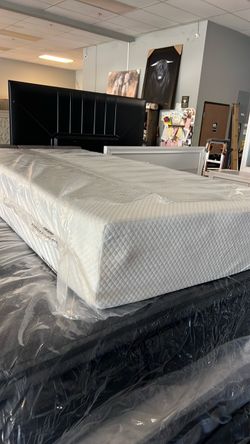Thick 10”+ new sealed twin Extra long in stock really nice adult hospital bed fit $299 pickup or can deliver