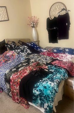 Woman’s clothing lot 60 pieces of brand new name brands pick up In Gaithersburg md20877