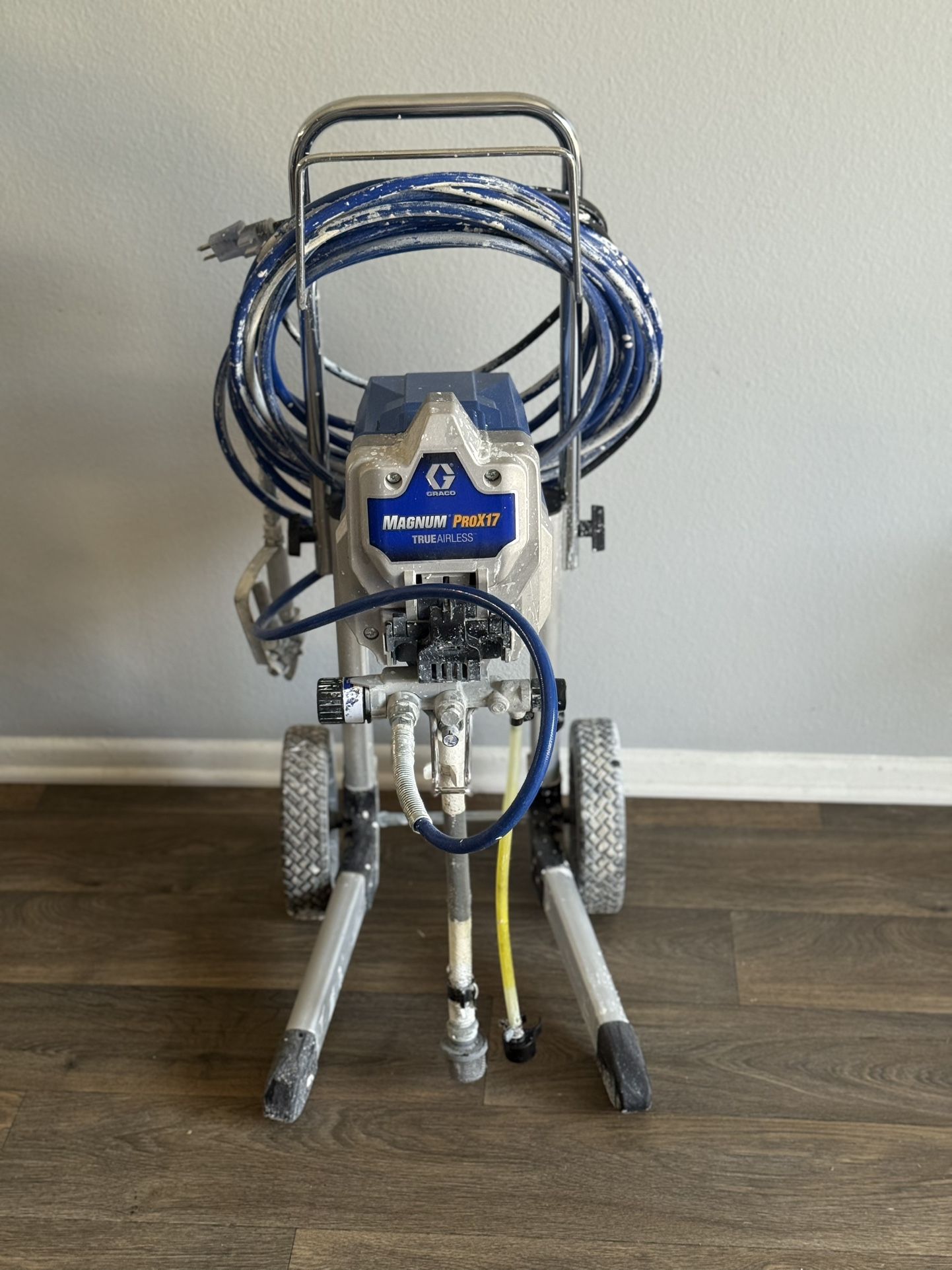 Graco Magnum ProX17 Paint Sprayer – Like New + Bonus Roller