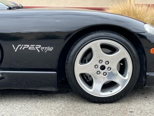 Dodge VIPER RT10 