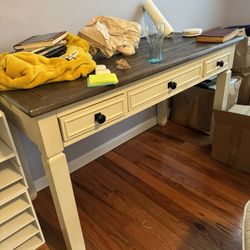 Desk w/outlets And USB Ports