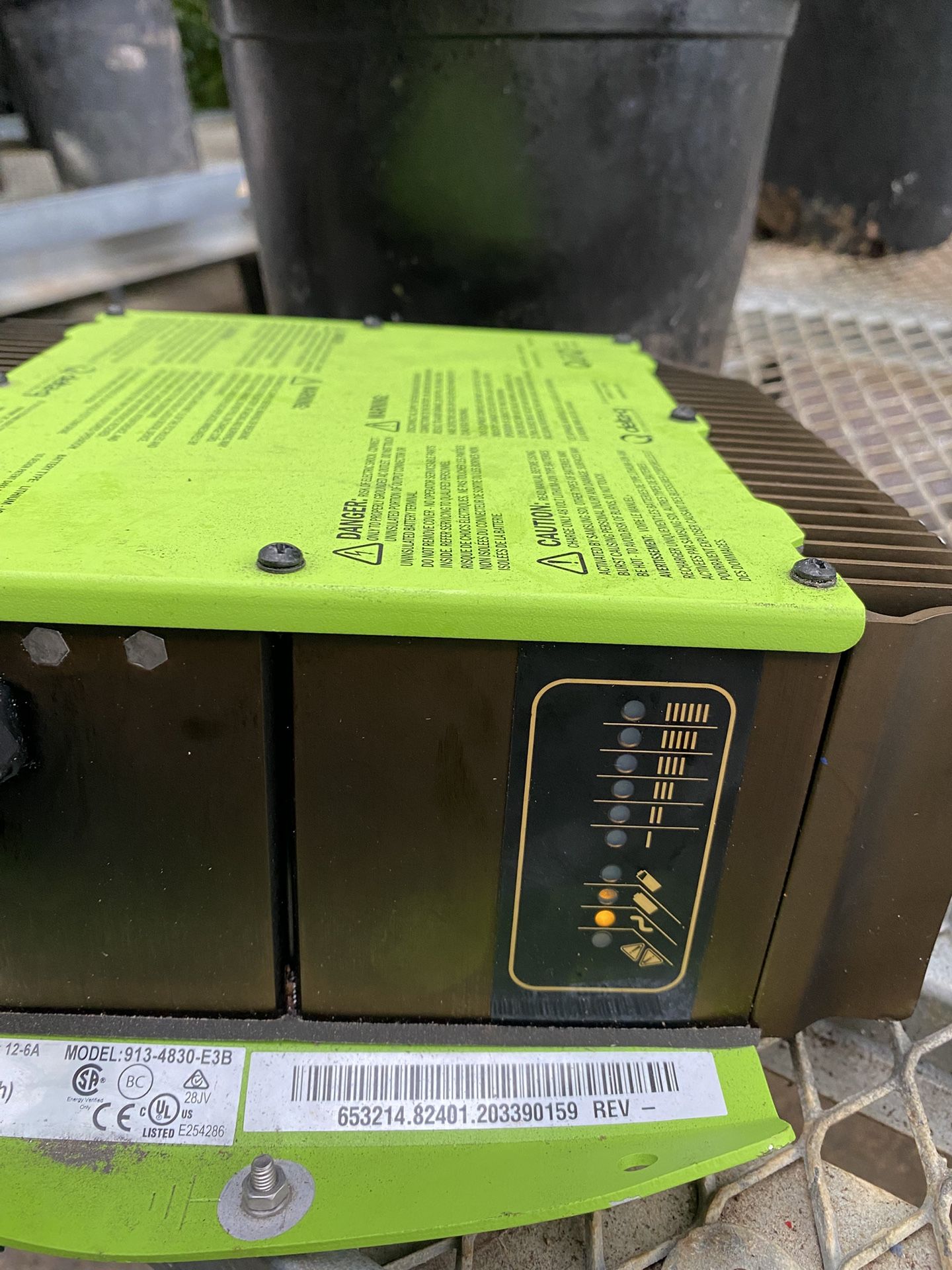 EZGO GOLF CAR CHARGE